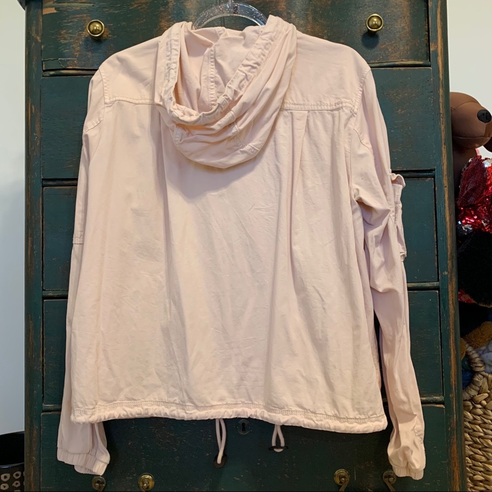 Pink Jacket - Picture 4 of 7
